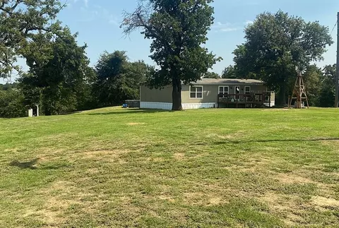 43007 County Street 2700, Cyril, OK 73029