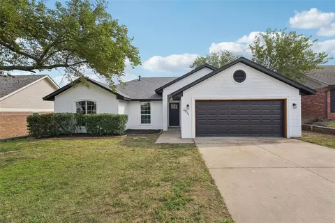 1211 Castle Creek St, Shawnee, OK 74804