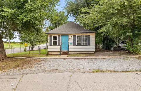 420 N Barker Ave, El Reno, OK 73036