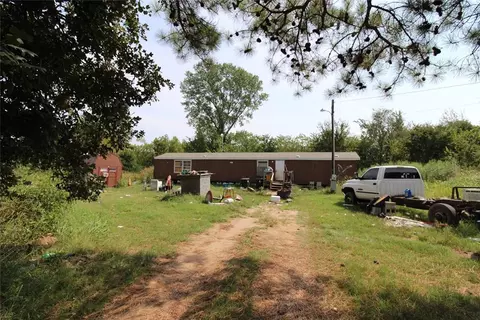 103 Hawk Springs Dr, Mcloud, OK 74851 photo 1