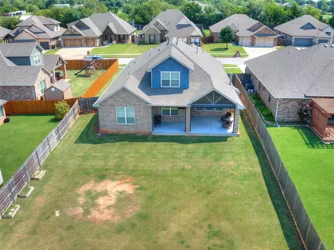 View/Area - 1417 Atalon Dr, Moore, OK 73160 photo 3 of 6