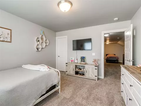 Bedroom - 1417 Atalon Dr, Moore, OK 73160 photo 9 of 9