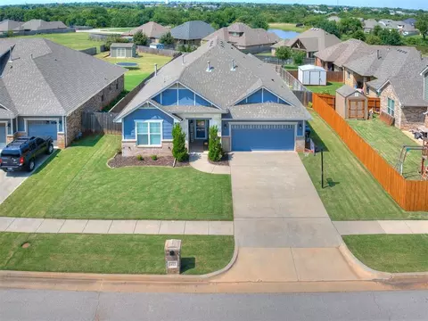 View/Area - 1417 Atalon Dr, Moore, OK 73160 photo 2 of 6