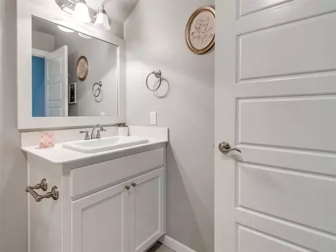 Bath - 1417 Atalon Dr, Moore, OK 73160 photo 9 of 9