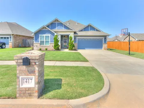 Exterior - 1417 Atalon Dr, Moore, OK 73160 photo 2 of 8