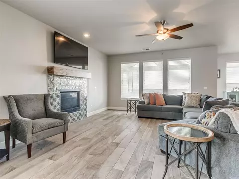Living - 1417 Atalon Dr, Moore, OK 73160 photo 1 of 4