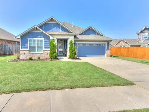 Exterior - 1417 Atalon Dr, Moore, OK 73160 photo 3 of 8