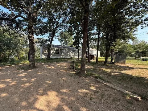36520 E 124 Rd, Wewoka, OK 74884