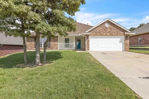 14327 Redvine Rd, Choctaw, OK 73020