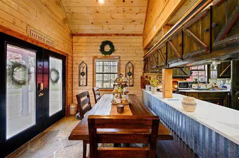 Dining - 263 Orca Rd, Broken Bow, OK 74728 photo 1 of 1