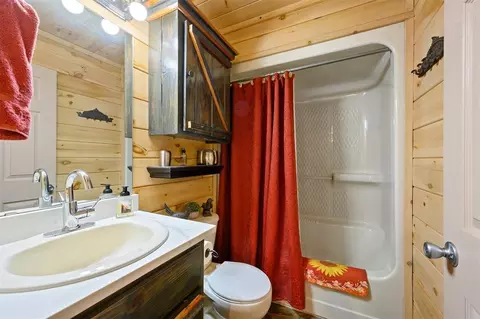 Bath - 263 Orca Rd, Broken Bow, OK 74728 photo 1 of 3