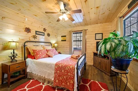 Bedroom - 263 Orca Rd, Broken Bow, OK 74728 photo 3 of 4