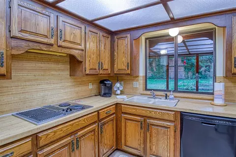 2101 Riverside Dr, Norman, OK 73072 photo 29
