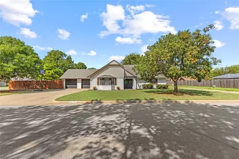 1509 Steiner Rd, Weatherford, OK 73096