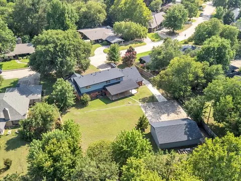 911 Mockingbird Ln, Norman, OK 73071 photo 36
