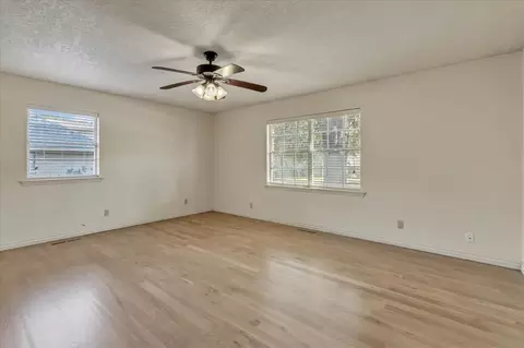 911 Mockingbird Ln, Norman, OK 73071 photo 15