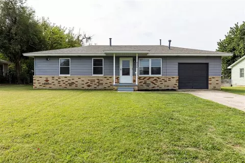 8320 NE 33 St, Spencer, OK 73084