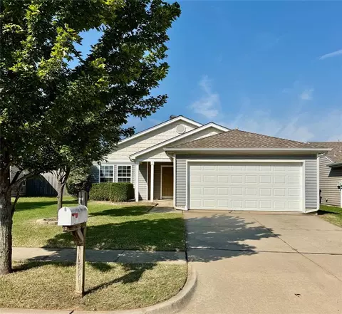15417 Nightshade Dr, Oklahoma City, OK 73170