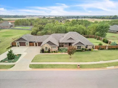 4701 Quartz Ridge Dr, Oklahoma City, OK 73179