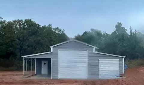 7424 E Charter Oak Rd, Guthrie, OK 73044