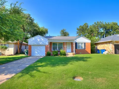 1821 Churchill Way, The Village, OK 73120