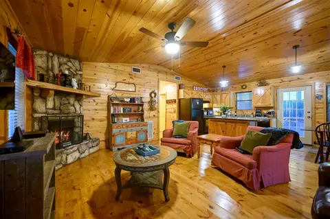 Living - 320 Orca Rd, Broken Bow, OK 74728 photo 7 of 7