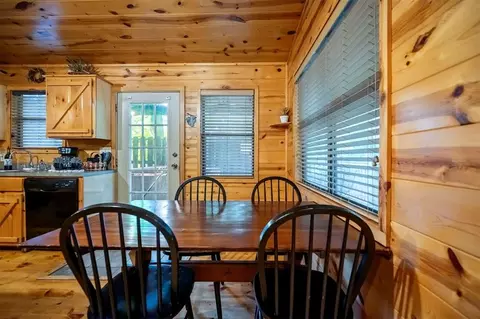 Dining - 320 Orca Rd, Broken Bow, OK 74728 photo 1 of 1
