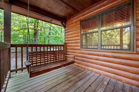 Exterior - 320 Orca Rd, Broken Bow, OK 74728 photo 3 of 15