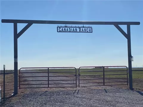 4800 Old Farm Rd, El Reno, OK 73036