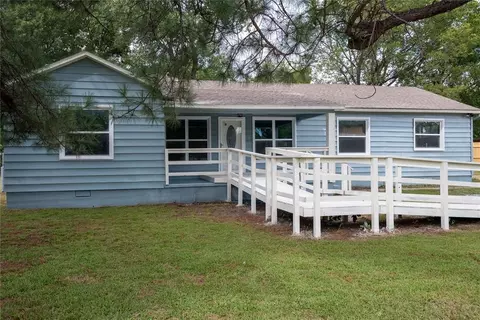 1515 Seran Dr, Wewoka, OK 74884