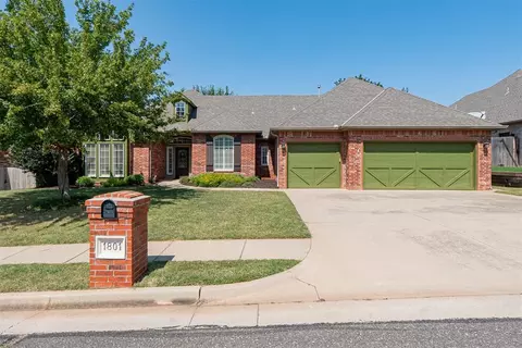 1801 Apache Trl, Edmond, OK 73003
