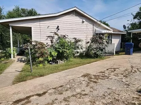212 E Beech St, Tecumseh, OK 74873 photo 5