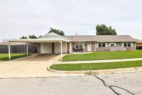 8620 S Hillcrest Dr, Oklahoma City, OK 73159
