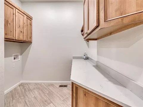 833 Whispering Trails Dr, Tuttle, OK 73089 photo 17