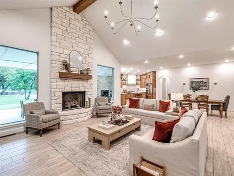833 Whispering Trails Dr, Tuttle, OK 73089 photo 7