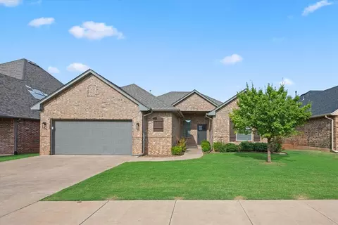 18524 Haslemere Ln, Edmond, OK 73012