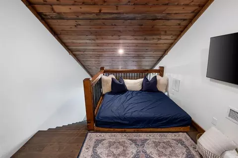 Bedroom - 74 Babbling Brook Trl, Broken Bow, OK 74728 photo 7 of 7
