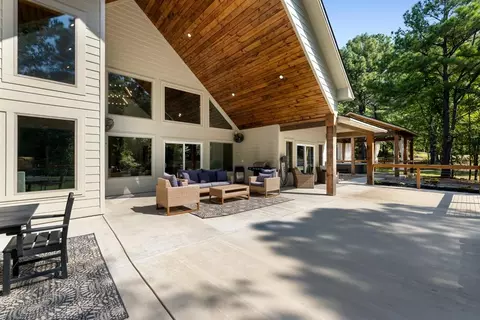 Exterior - 74 Babbling Brook Trl, Broken Bow, OK 74728 photo 4 of 9