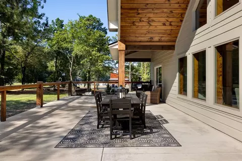 Exterior - 74 Babbling Brook Trl, Broken Bow, OK 74728 photo 3 of 9