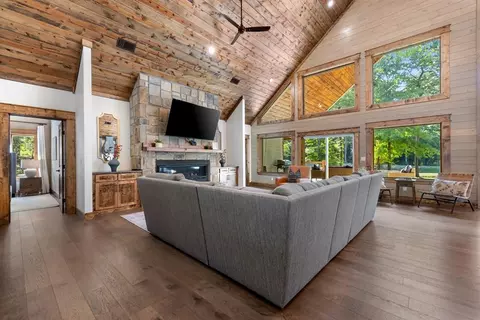 Living - 74 Babbling Brook Trl, Broken Bow, OK 74728 photo 1 of 5
