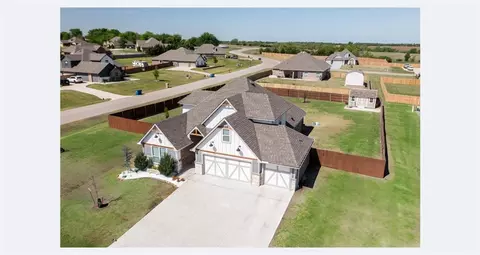 4145 Thunderhead Rd, Norman, OK 73072
