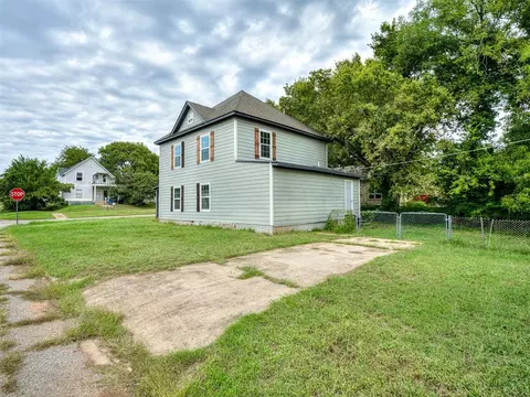 Other - 601 E Harrison Ave, Guthrie, OK 73044 photo 1 of 3