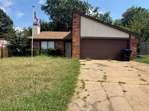 105 Stonewood Dr, Noble, OK 73068