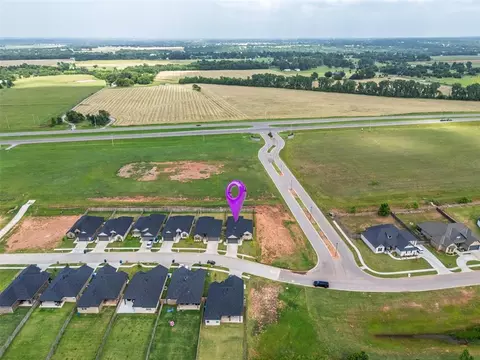 View/Area - 1216 Colonial Ave, Tuttle, OK 73089 photo 3 of 5