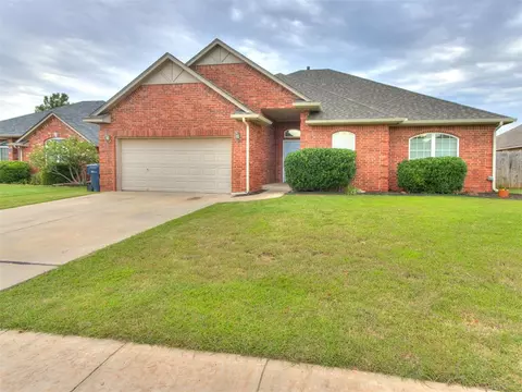 16013 Sonoma Lake Blvd, Edmond, OK 73013