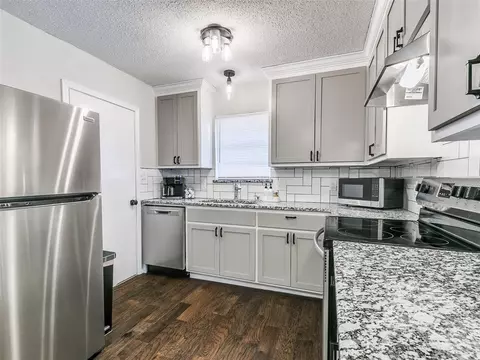 327 Skyline Dr, Norman, OK 73071 photo 4
