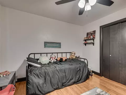 Bedroom - 106 Oakleaf St, Mcloud, OK 74851 photo 8 of 8