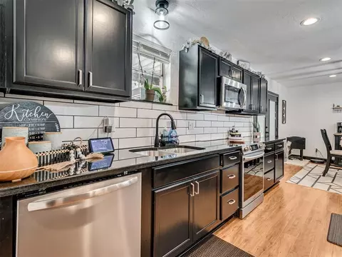 Kitchen - 106 Oakleaf St, Mcloud, OK 74851 photo 5 of 5