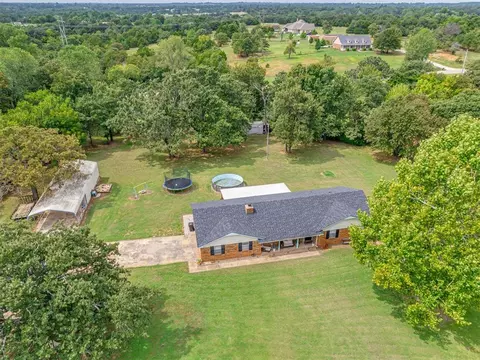 View/Area - 106 Oakleaf St, Mcloud, OK 74851 photo 6 of 11