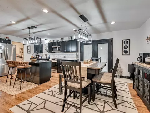 Dining - 106 Oakleaf St, Mcloud, OK 74851 photo 2 of 2